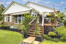 209 Ridge Lake Drive photo 4