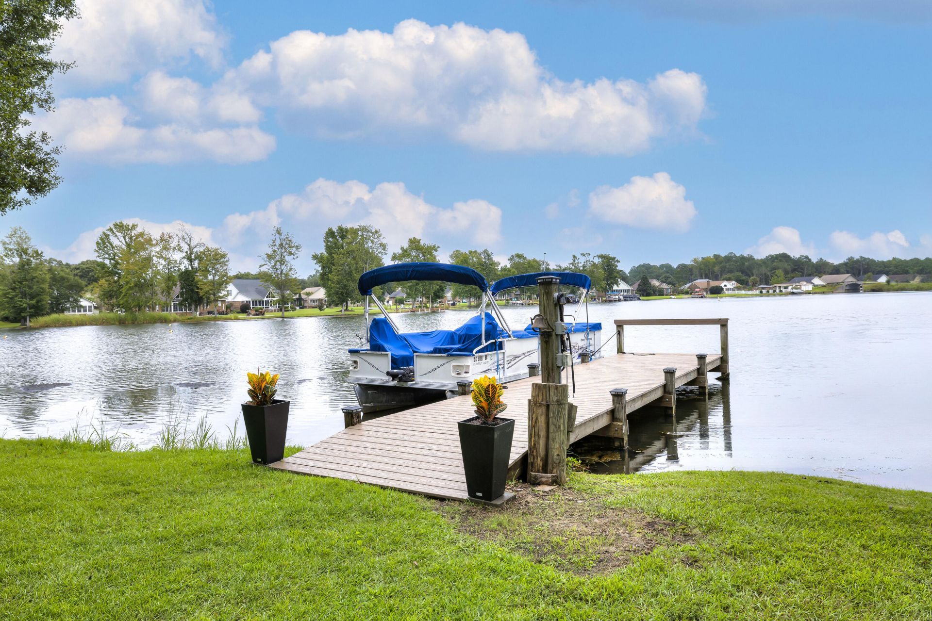 209 Ridge Lake Drive Photo 9