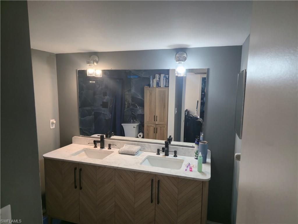 5240 Cedarbend Dr , Unit 3, Fort Myers, FL 33919 Photo