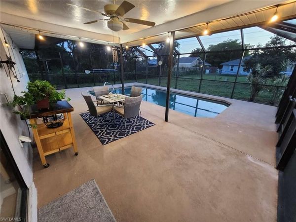 1224 SE 22nd PL , CAPE CORAL, FL 33990