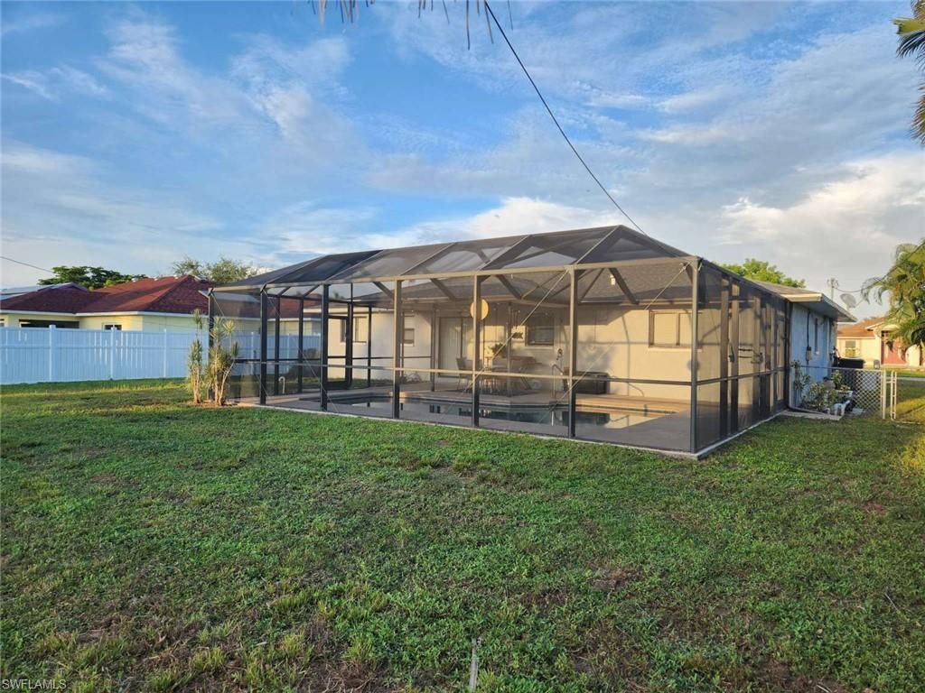1224 SE 22nd Pl, Cape Coral, FL 33990 Photo