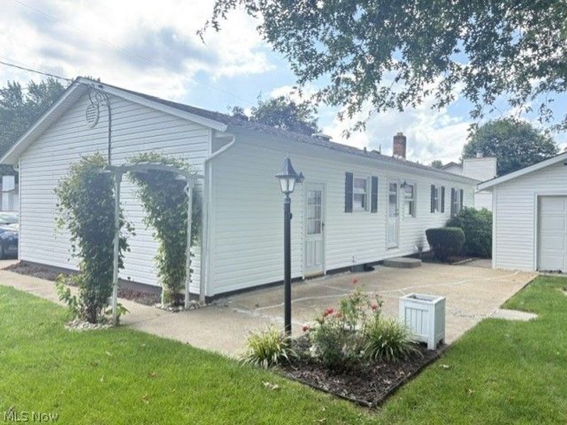 127 Stuart Drive, Wintersville, OH 43953 Photo 30