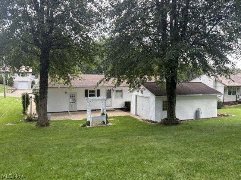 127 Stuart Drive, Wintersville, OH 43953 Photo 36