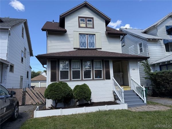 424 Lasalle Avenue , Buffalo, NY 14215