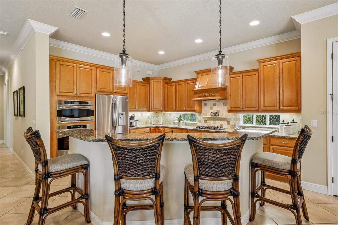 15403 Helmsdale Place, Lakewood Ranch, FL 34202 Photo