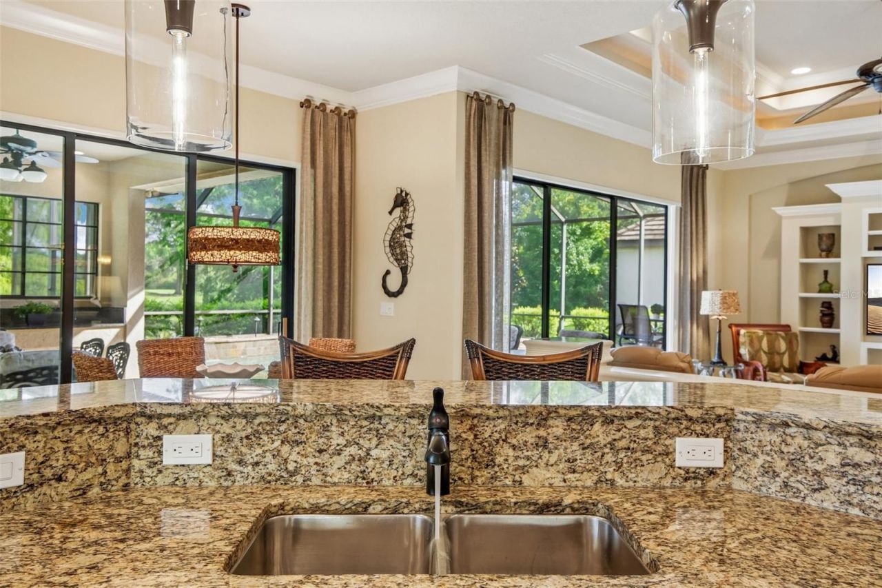 15403 Helmsdale Place, Lakewood Ranch, FL 34202 Photo
