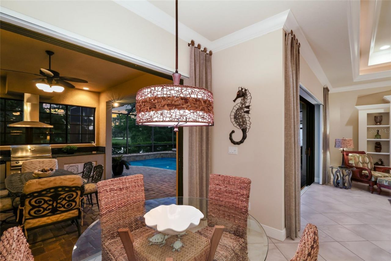 15403 Helmsdale Place, Lakewood Ranch, FL 34202 Photo