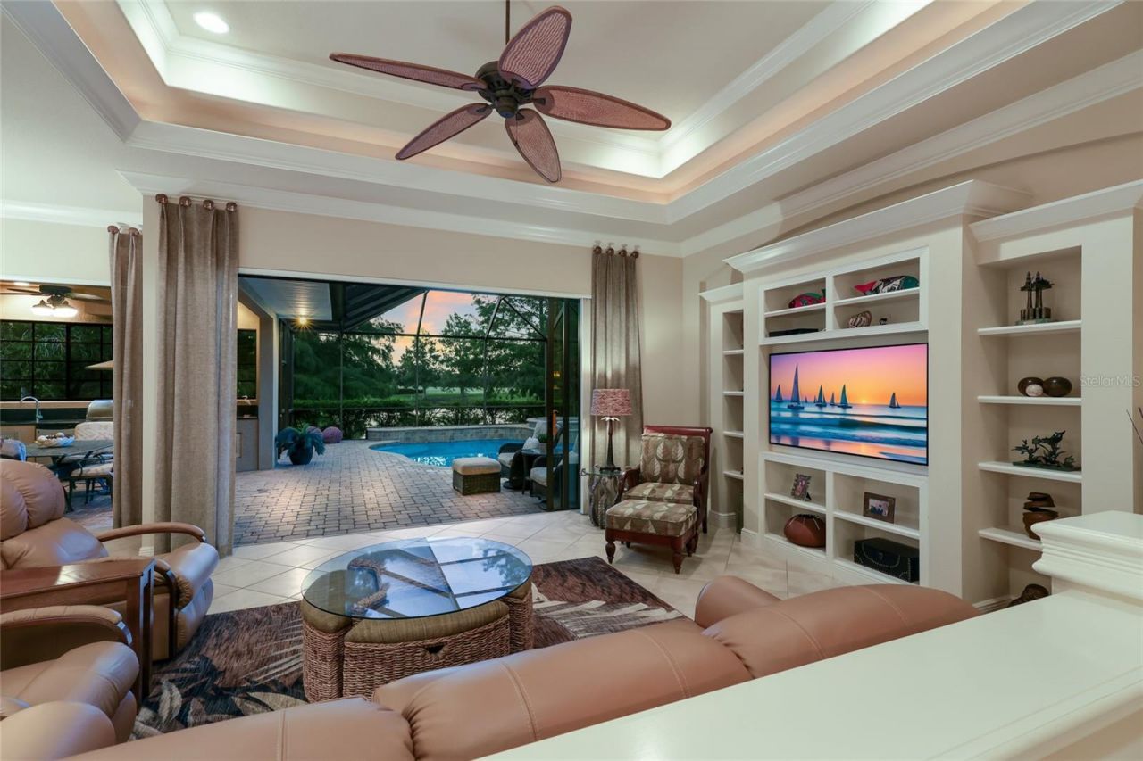 15403 Helmsdale Place, Lakewood Ranch, FL 34202 Photo