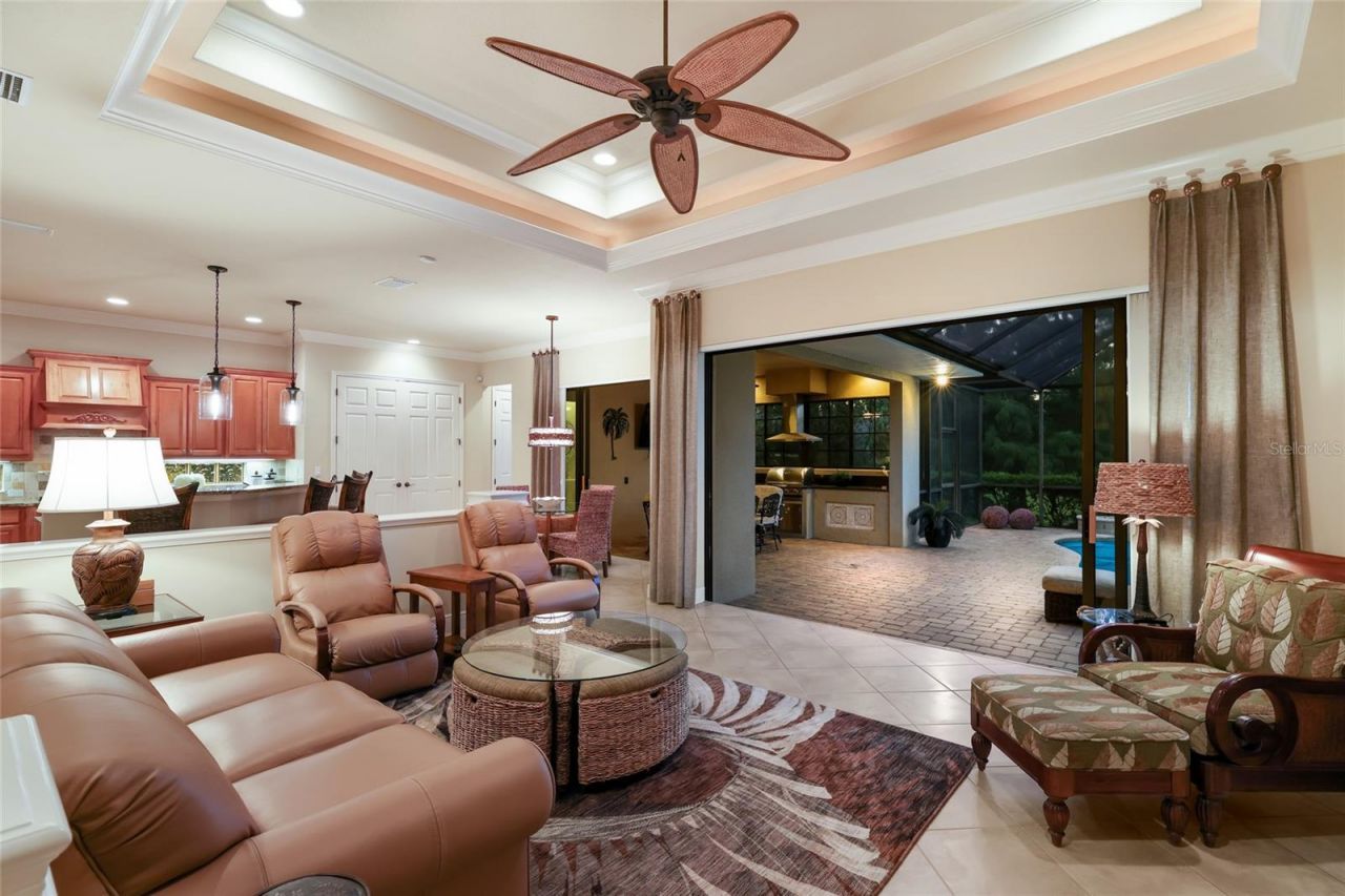 15403 Helmsdale Place, Lakewood Ranch, FL 34202 Photo