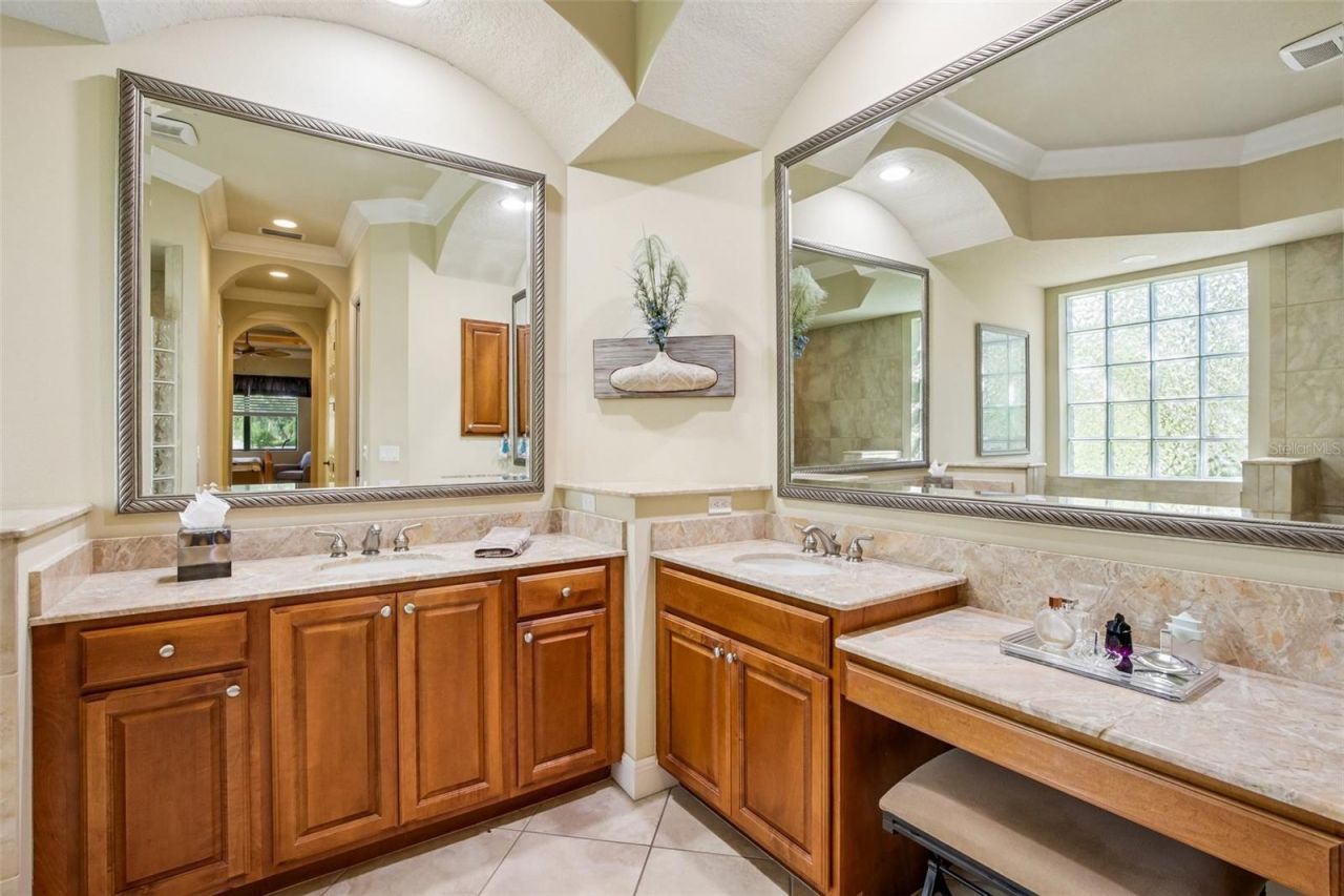 15403 Helmsdale Place, Lakewood Ranch, FL 34202 Photo