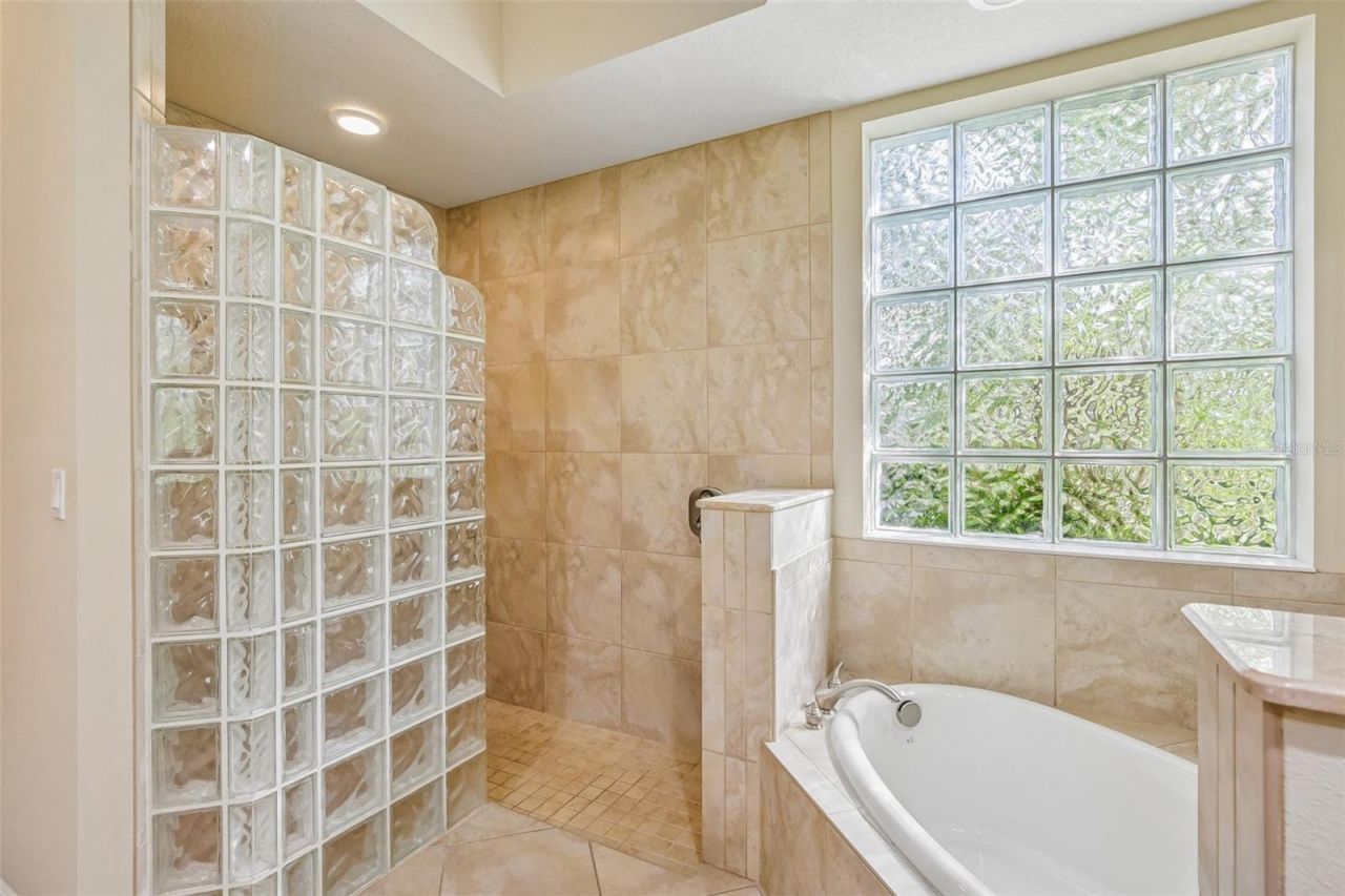 15403 Helmsdale Place, Lakewood Ranch, FL 34202 Photo