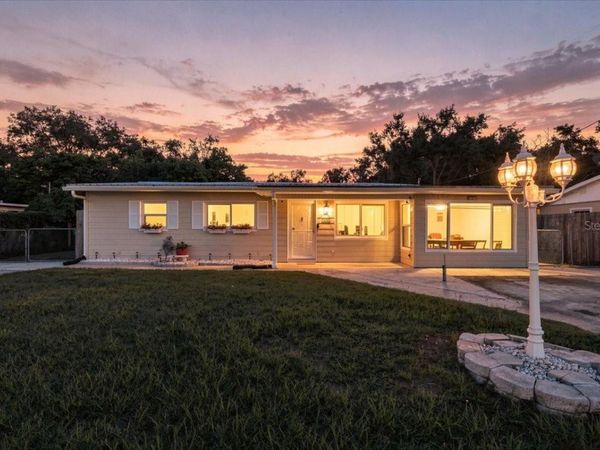 122 W COLLINS STREET , LAKELAND, FL 33805