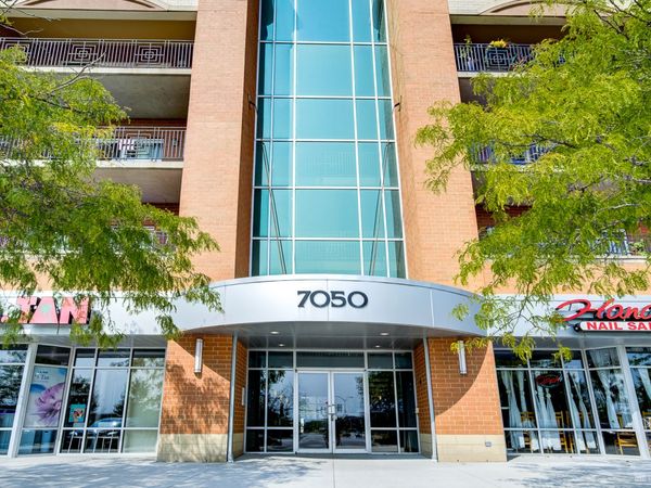 7050 183rd Street, Unit 409, Tinley Park, IL 60477