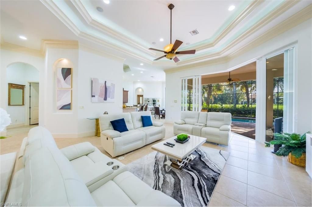 3124 Strada Bella Ct , Naples, FL 34119 Photo