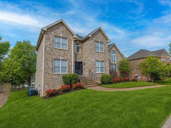 114 Cedar Ridge Ln , Hendersonville, TN 37075
