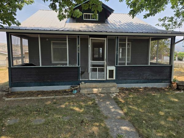 216 Denver Avenue , De Beque, CO 81630