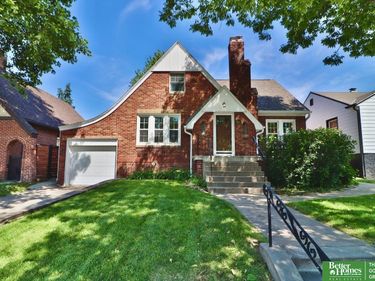 6014 Poppleton Avenue, Omaha, NE 68106