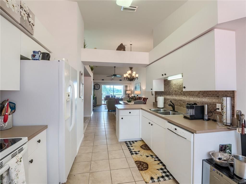 26681 Bonita Fairways Blvd, Unit 201, Bonita Springs, FL 34135 Photo