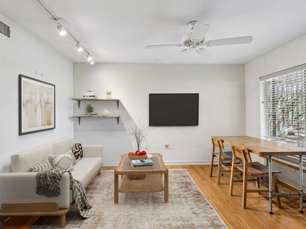 2200 Dickson DR , Unit 128, Austin, TX 78704