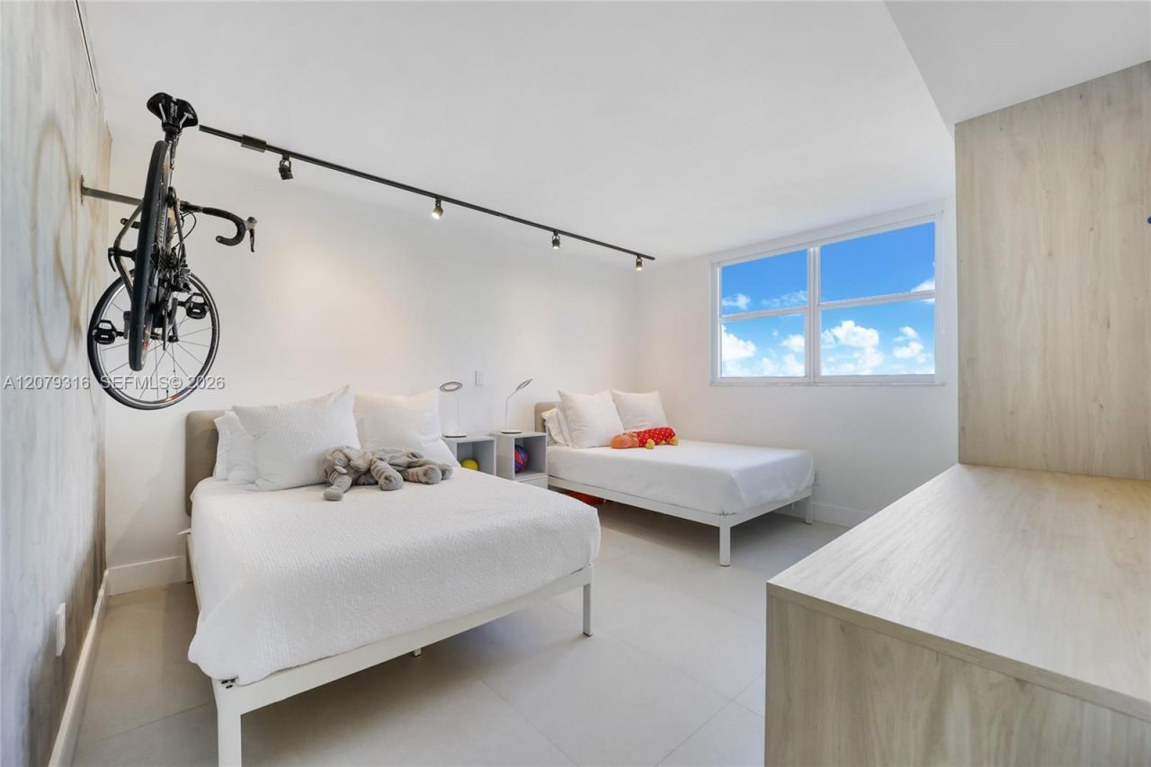 210 Sea View Dr , Unit 511, Key Biscayne, FL 33149 Photo