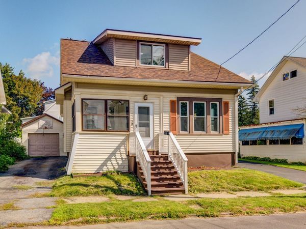 14 Crescent Avenue, Amsterdam, NY 12010