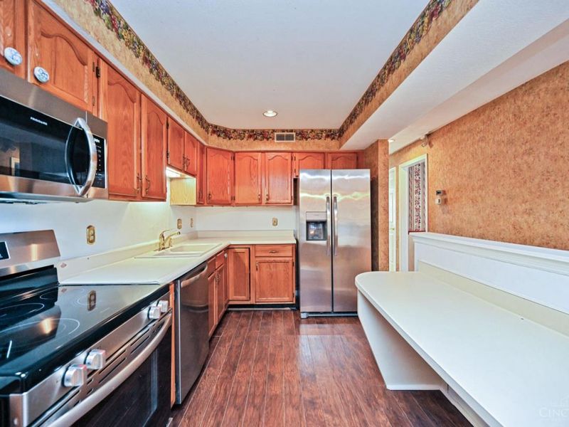 1080 Wittshire Lane, Unit 17, Anderson Township, OH 45255 Photo 13