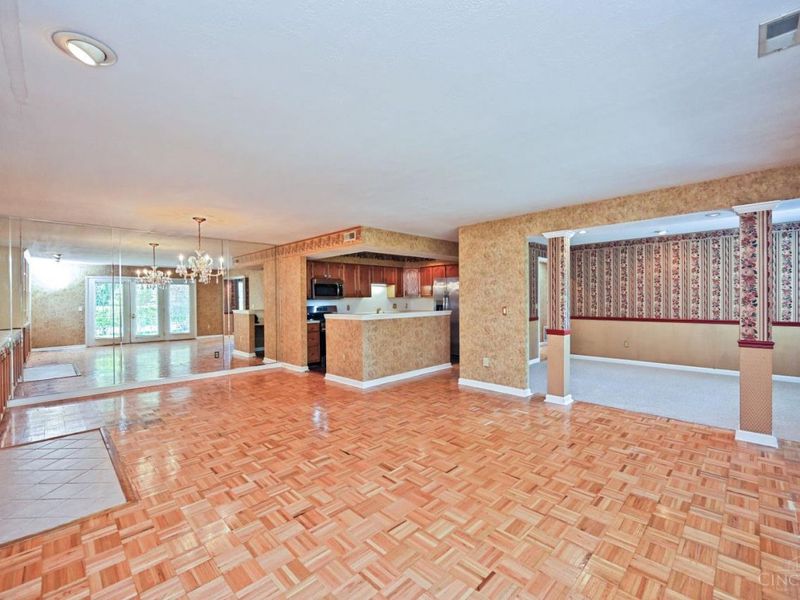 1080 Wittshire Lane, Unit 17, Anderson Township, OH 45255 Photo 9