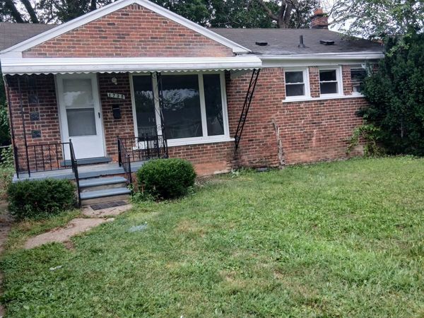 1735 Meadow Lane, Inkster, MI 48141