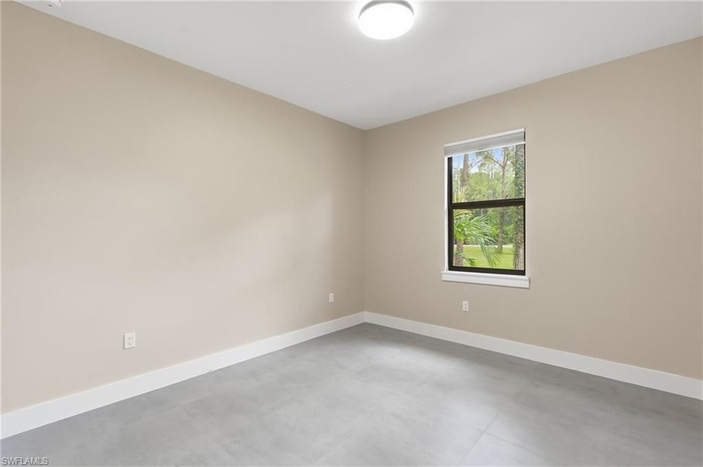 3692 8th Ave Se, Naples, FL 34117 Photo