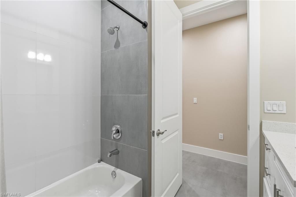 3692 8th Ave Se, Naples, FL 34117 Photo