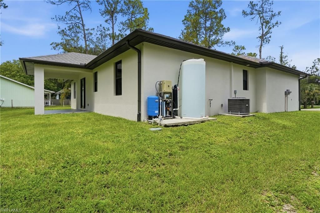 3692 8th Ave Se, Naples, FL 34117 Photo