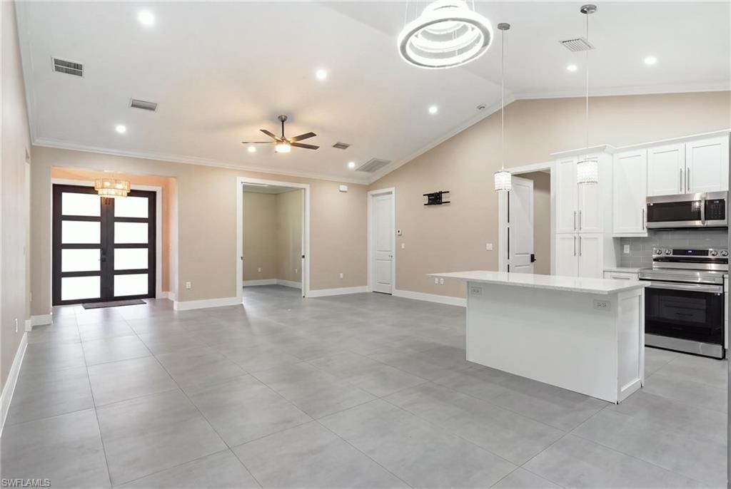 3692 8th Ave Se, Naples, FL 34117 Photo