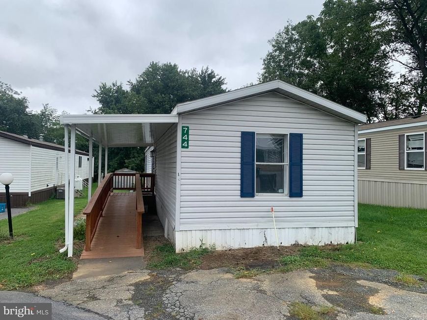 744 Palm City Park , Annville, PA 17003 Main Photo