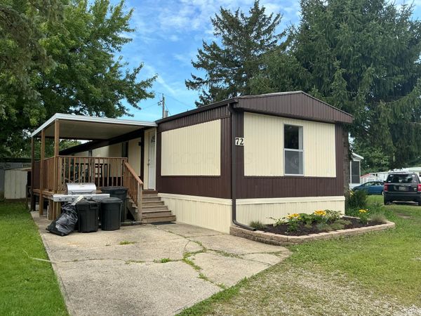 1000 W Main Street , Unit 72, West Jefferson, OH 43162