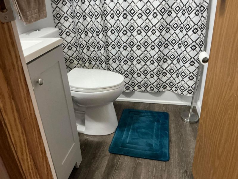 1000 W Main Street, Unit 72, West Jefferson, OH 43162 Photo 5