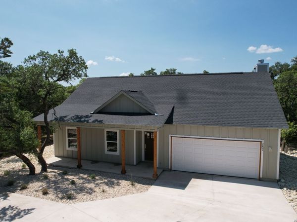287 DEER OAKS DR, Lakehills, TX 78063