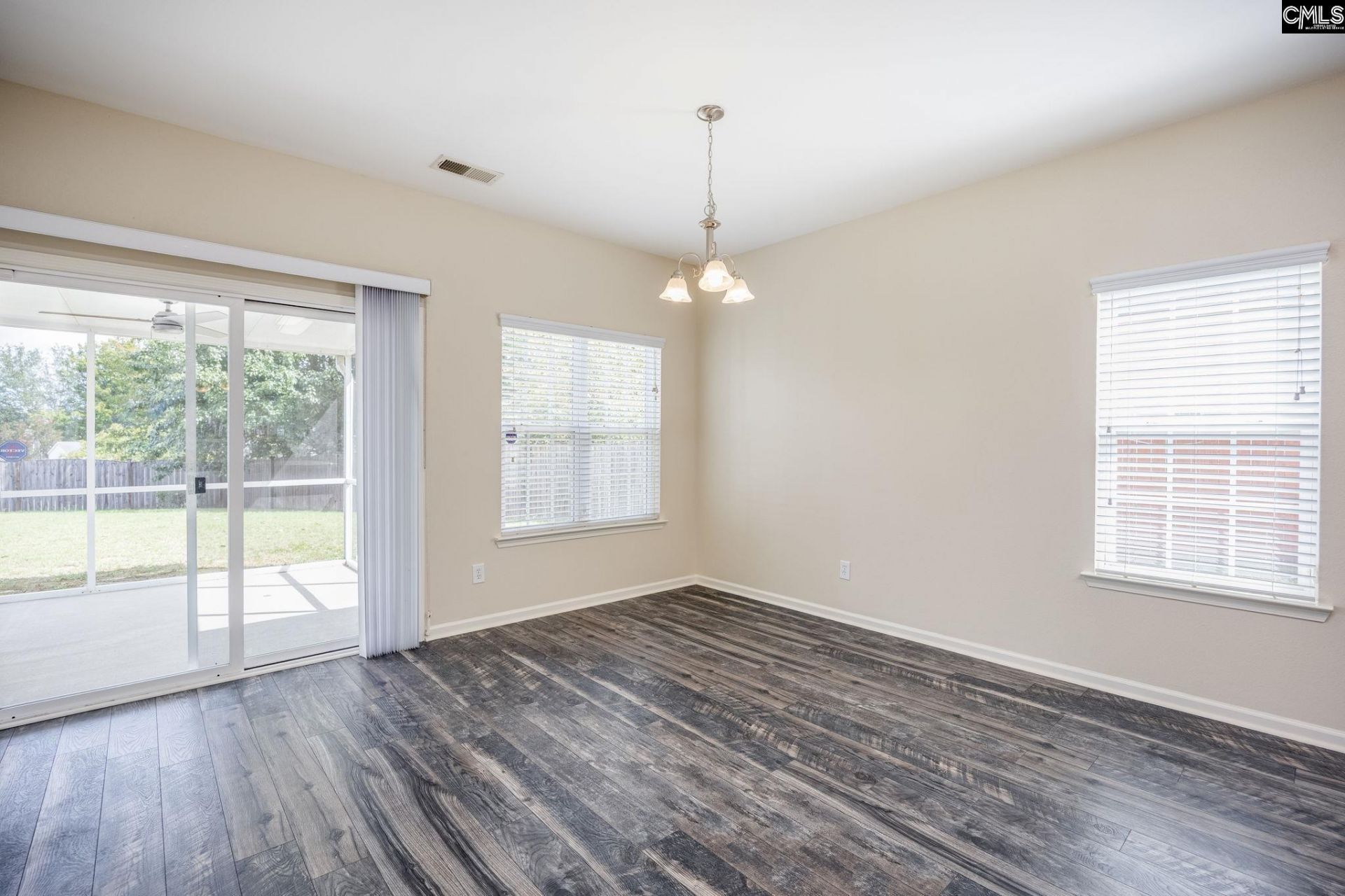 110 Spring Frost Drive Photo 20