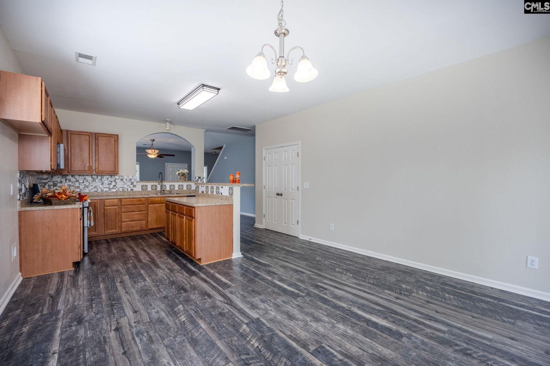 110 Spring Frost Drive Photo 22