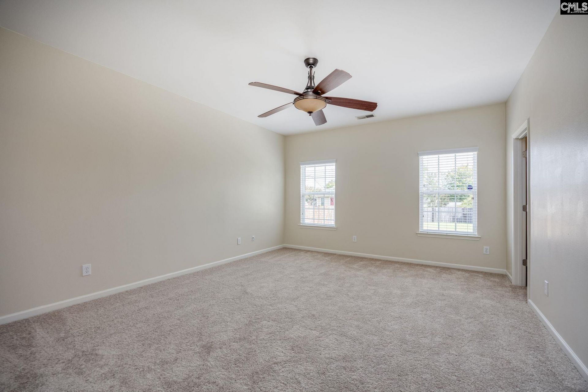 110 Spring Frost Drive Photo 28