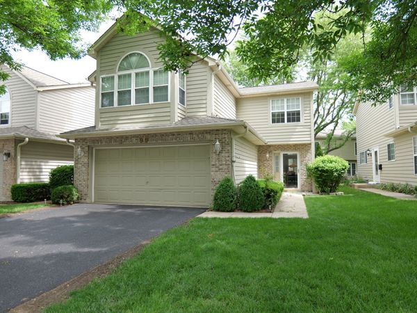 99 Townsend Circle , Naperville, IL 60565