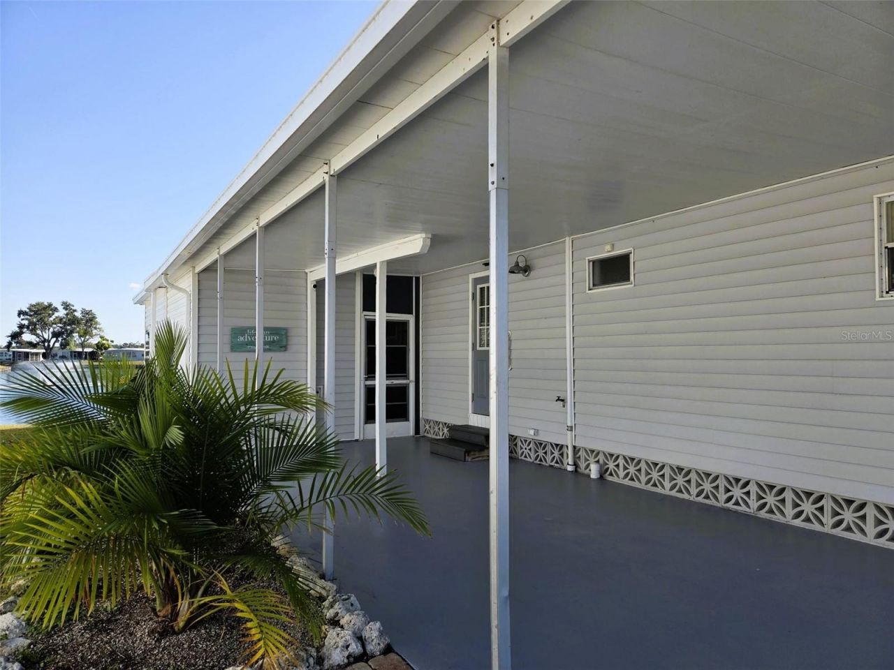415 Oakwood Boulevard W, Sarasota, FL 34237 Photo