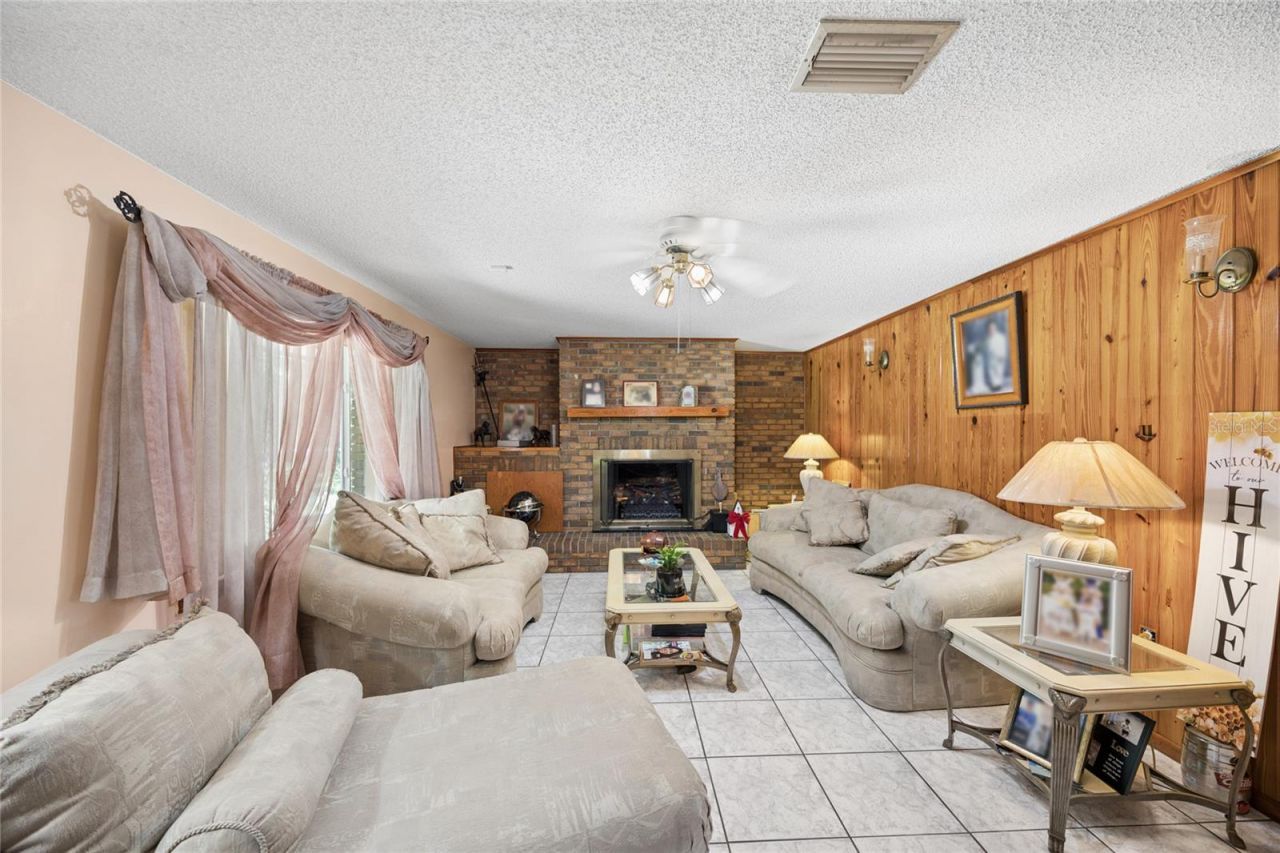 4285 Shamrock Drive , Mims, FL 32754 Photo