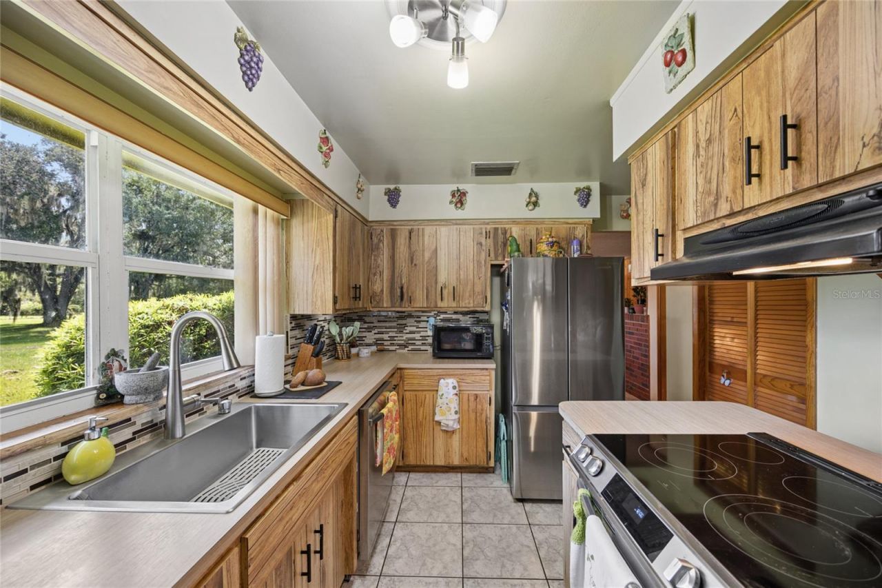 4285 Shamrock Drive , Mims, FL 32754 Photo