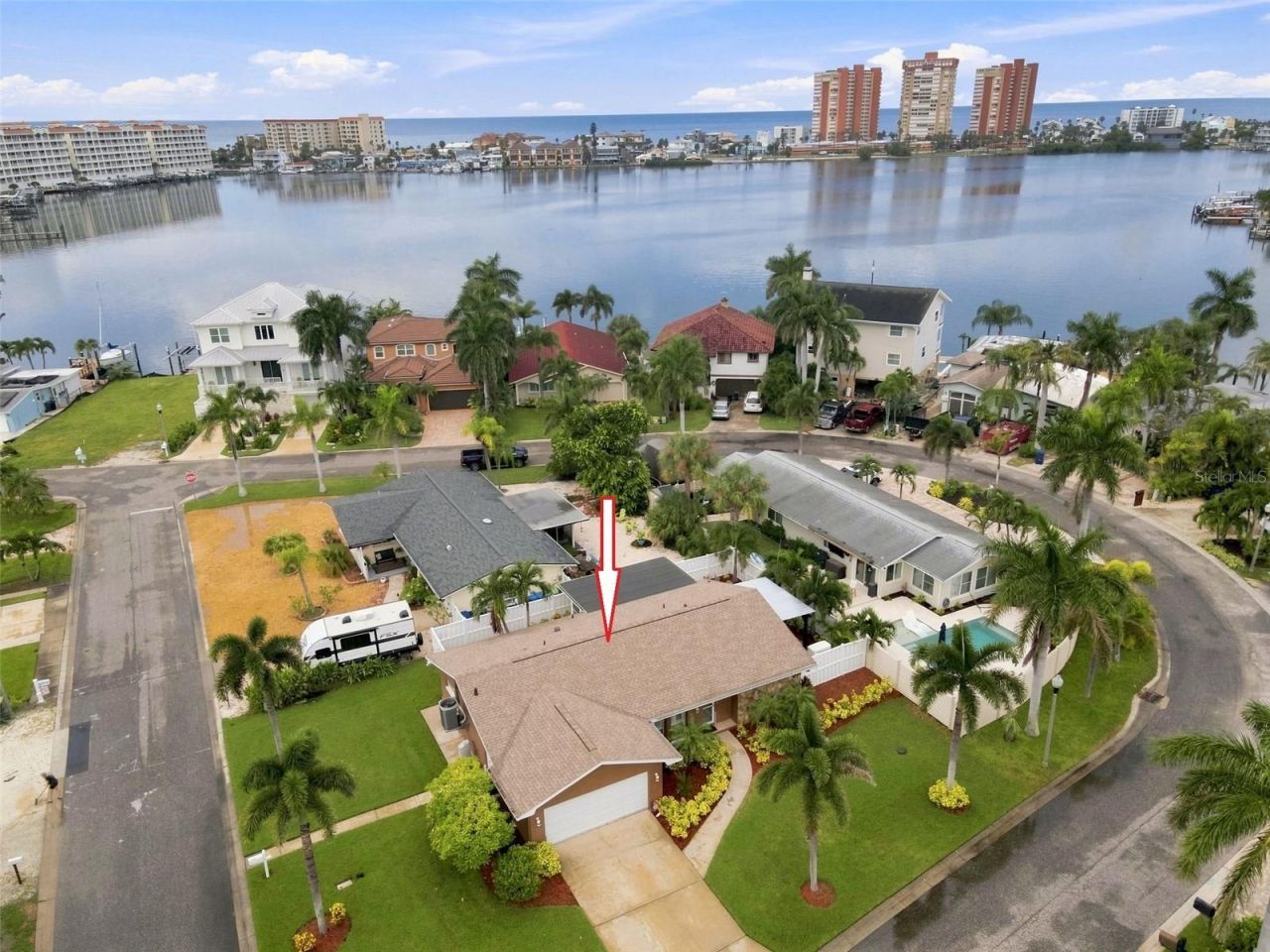 28 Wall Terrace , Redington Shores, FL 33708 Photo