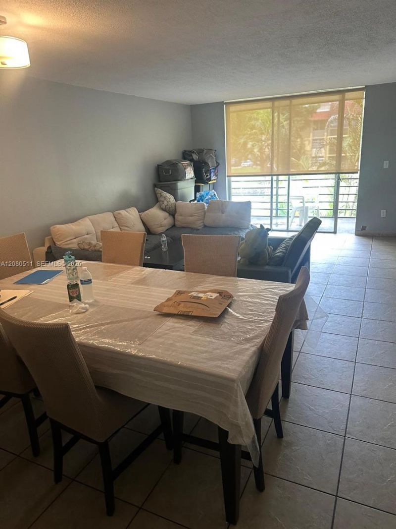 3285 Foxcroft Rd , Unit E204, Miramar, FL 33025 Photo