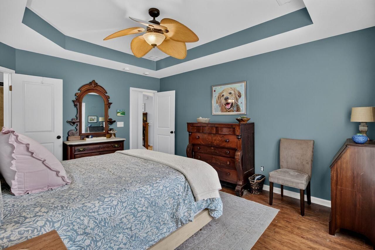 1658 Sparkleberry Lane Photo 20