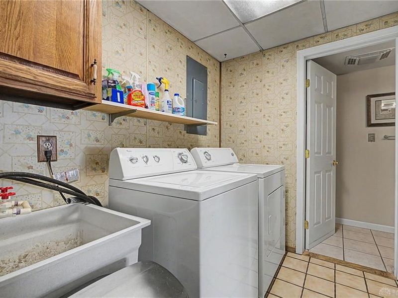 301 Carol Lane, Union, OH 45322 Photo 24