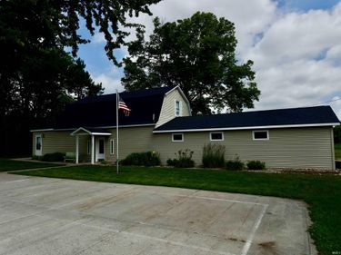 157 N River Road, Ligonier, IN 46767