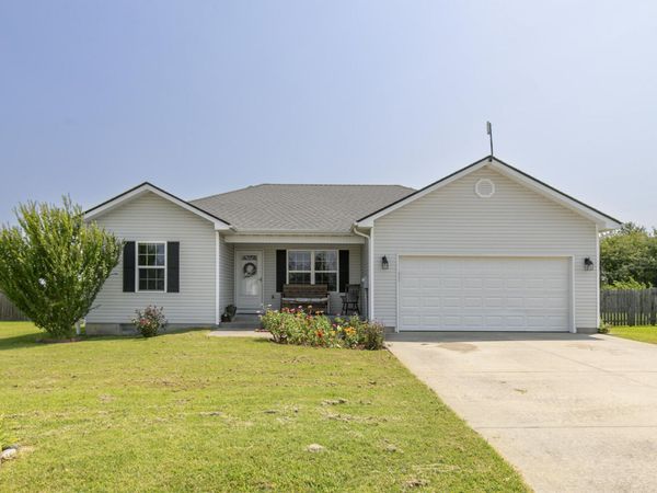 4808 S 130th Road , Bolivar, MO 65613