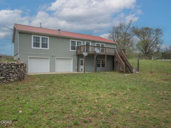 25067 Farm Road 1266 , Shell Knob, MO 65747